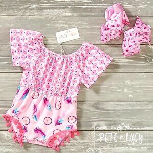 Pete + Lucy Dreamy Dreamcather romper size 12-18 months